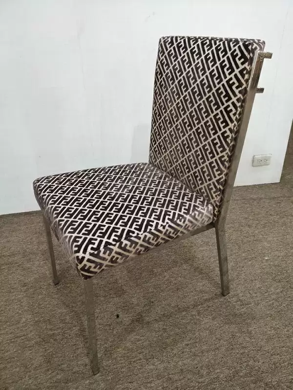 芬迪餐椅(咖啡)