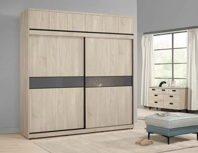 達里歐7.5尺拉門衣櫥