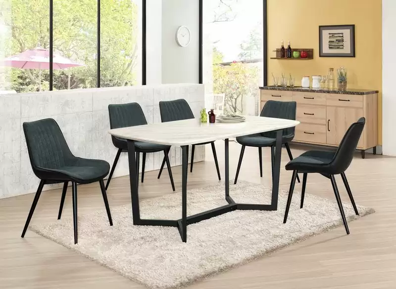 布妮塔4.6尺原石餐桌