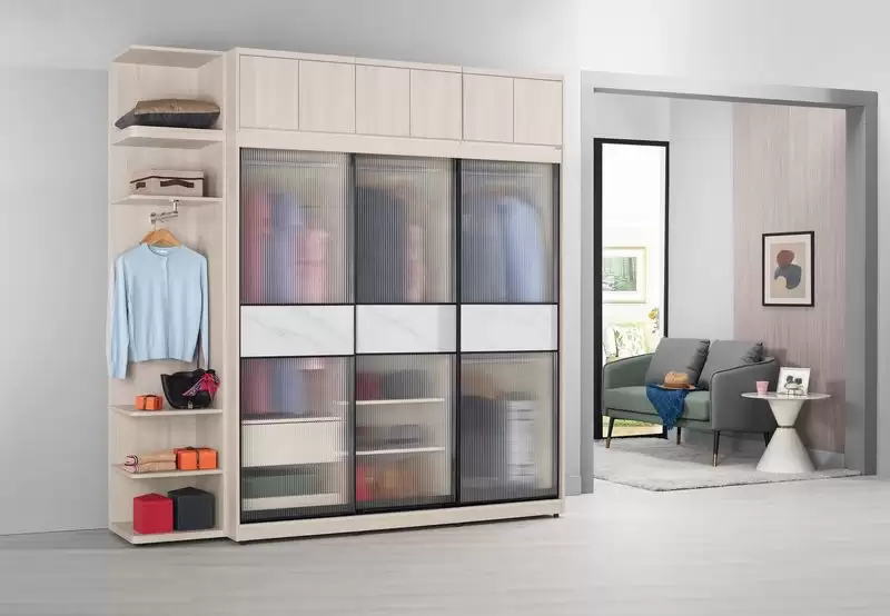 里斯特6尺鋁框拉門衣櫥