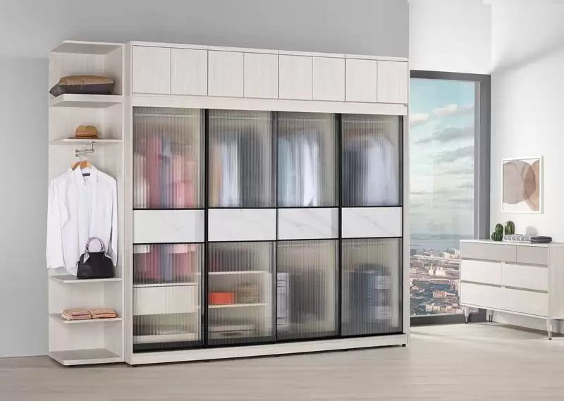 蘿克斯8尺鋁框拉門衣櫥