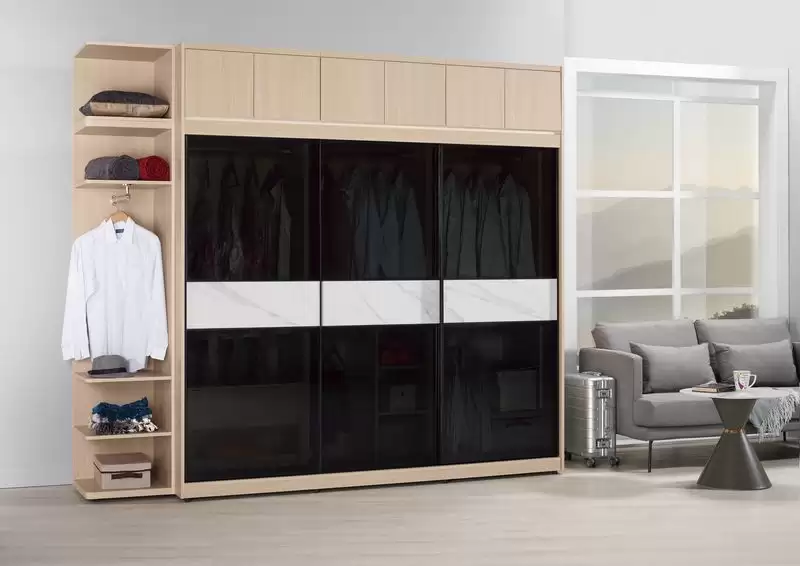 艾維斯7.5尺鋁框拉門衣櫥(黑玻璃)