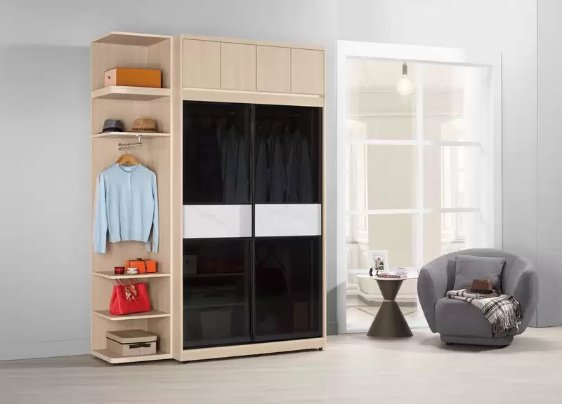 艾維斯4尺鋁框拉門衣櫥(黑玻璃)