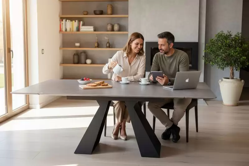 淺維克岩板伸縮餐桌