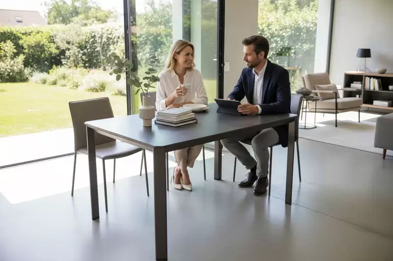 深維克岩板餐桌